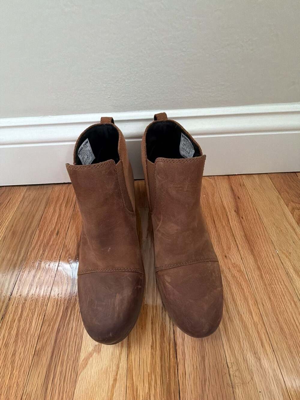 Sorel Evie Pull-On Wedge Ankle Boot Size 7 Brown Suede